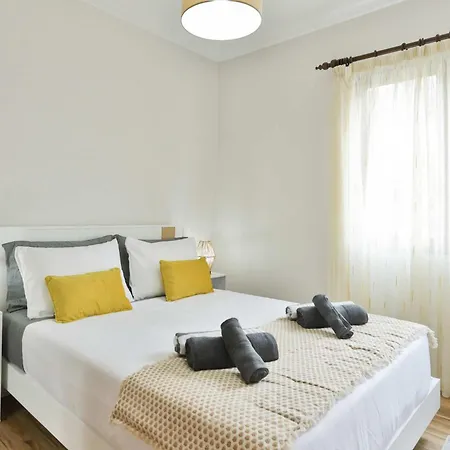 Vitalia In Vakantiehuis Machico (Madeira)